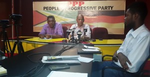 General Secretary of the PPP, Clement Rohee [right) and PPP Member Zulficar Mustapha at the press conference on Monday, January 12. [iNews' Photo]