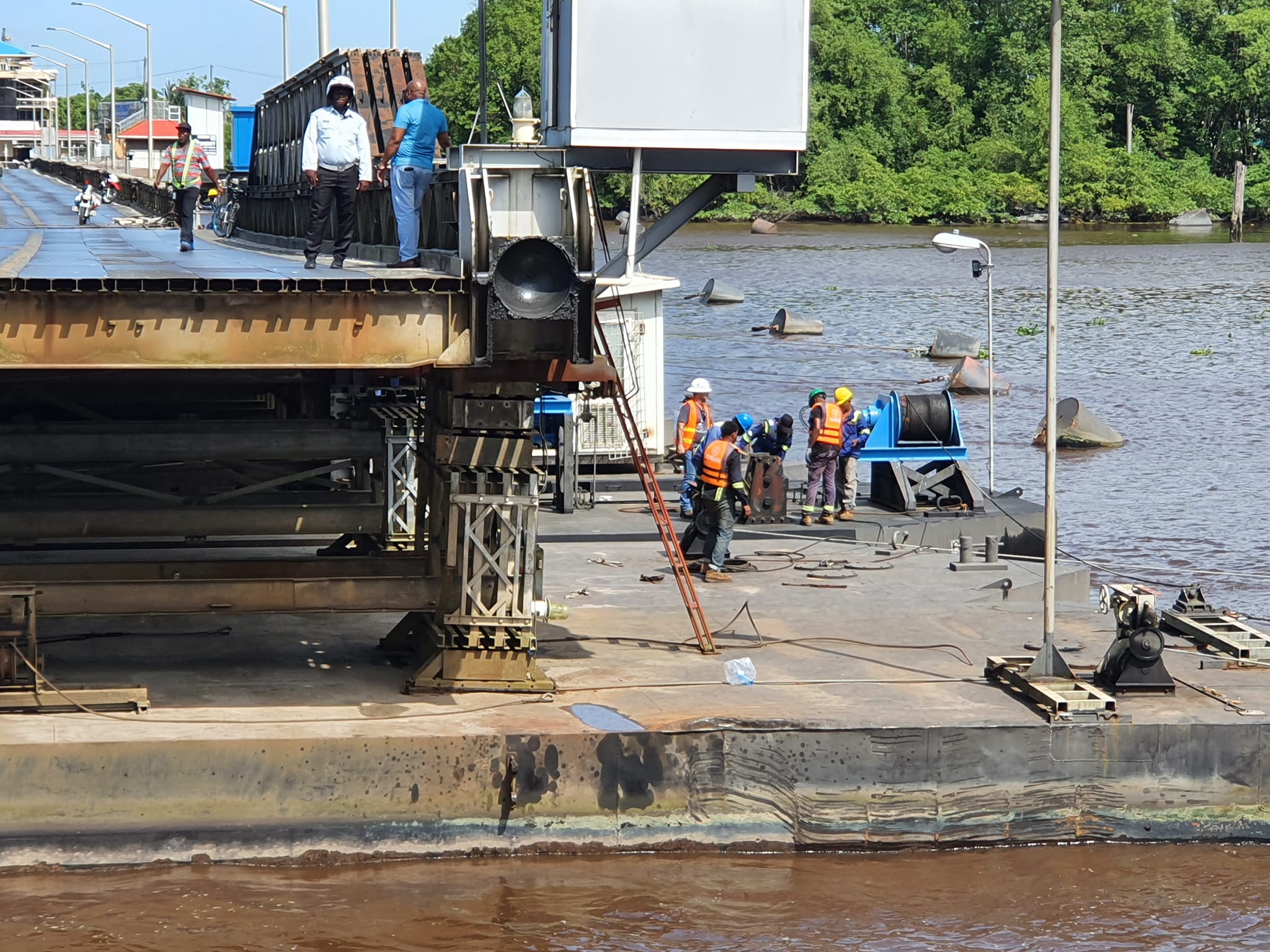 Govt inviting bids for relocation of old Demerara Harbour Bridge – INews Guyana