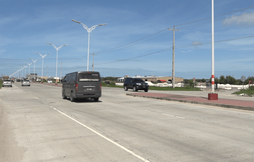 Traffic lights for Heroes Highway