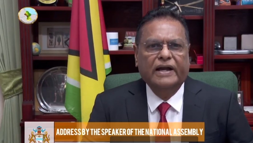 Nadir rebukes attacks, defends Parliament