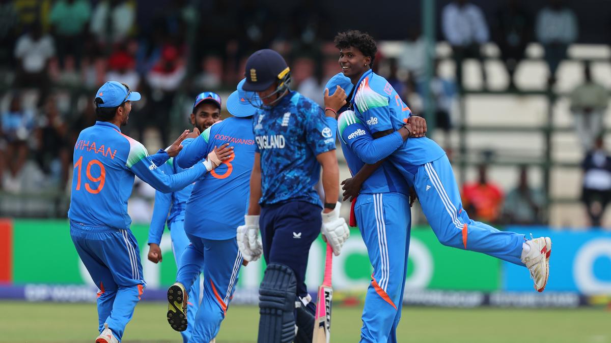India clinch 6th U-19 World Cup after defeating England by 100 runs