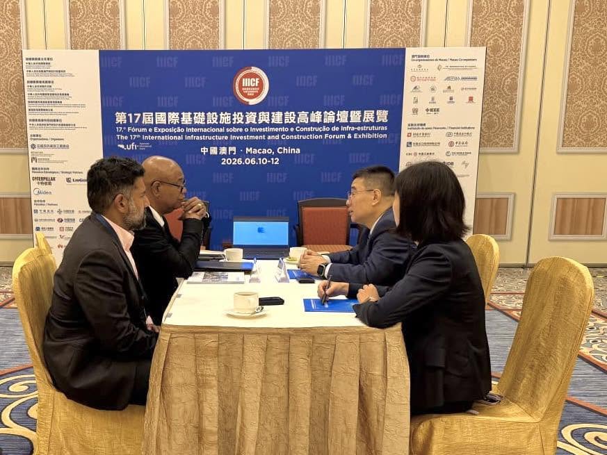 Edghill, Chinese Execs talk challenges, improvements on infrastructure projects in Guyana