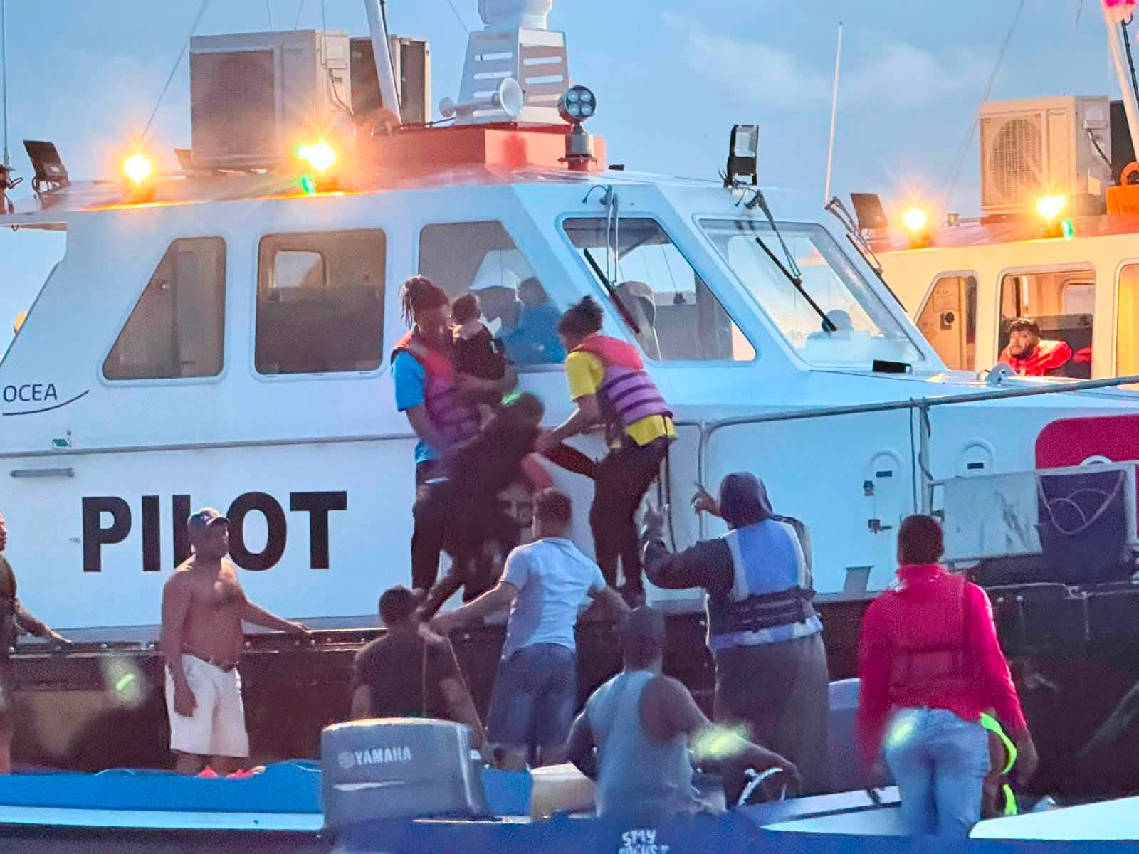 15 children among 67 rescued so far as search efforts continue afrer MV Barima capsizing – INews Guyana 15 children among 67 rescued so far as search efforts continue afrer MV Barima capsizing – INews Guyana
