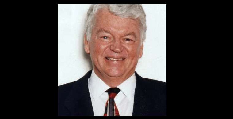 Literacy figure Dr Ian McDonald dies