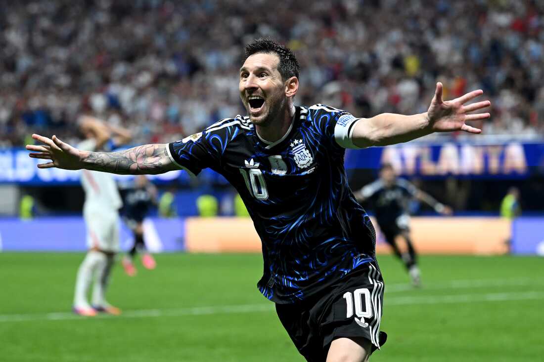 Defending champions, Argentina stun England with late rally to reach World Cup final – INews Guyana